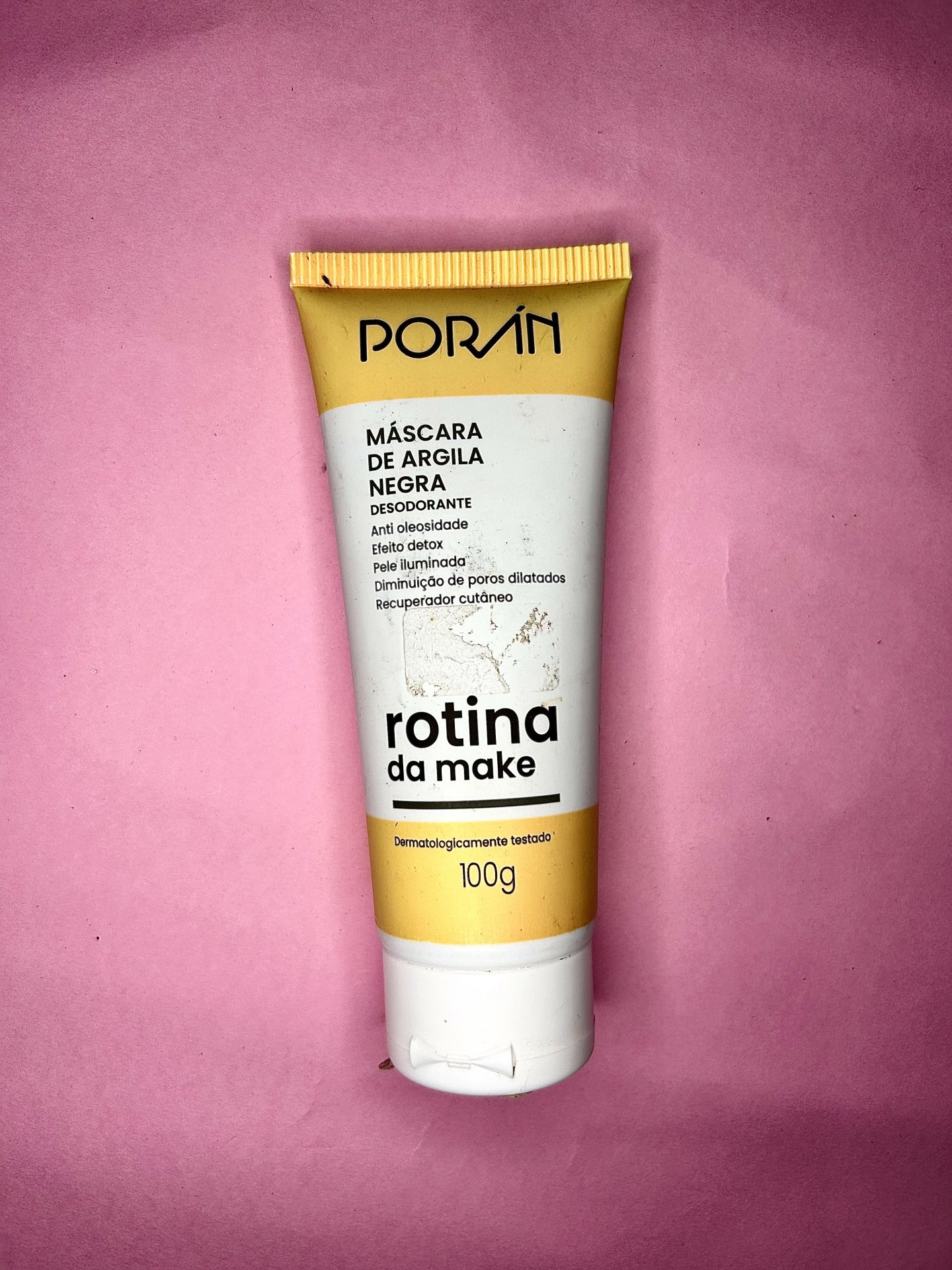 Máscara de Argila Negra Poran