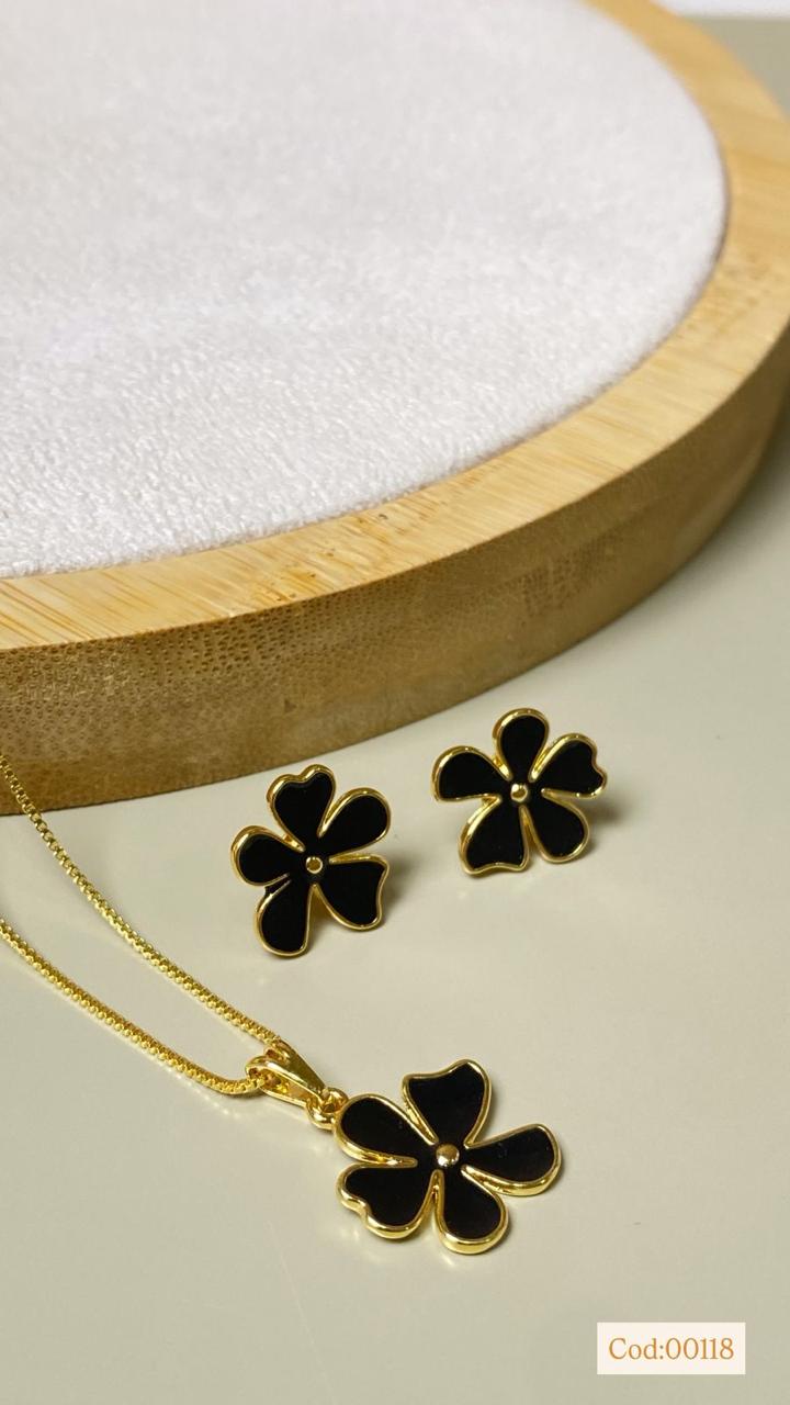 Conjunto Flor Preta Magnífica