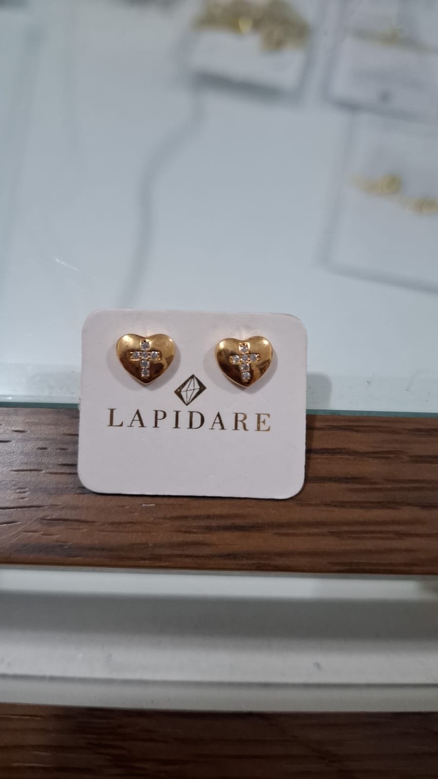 Brinco Coração Crucifixo