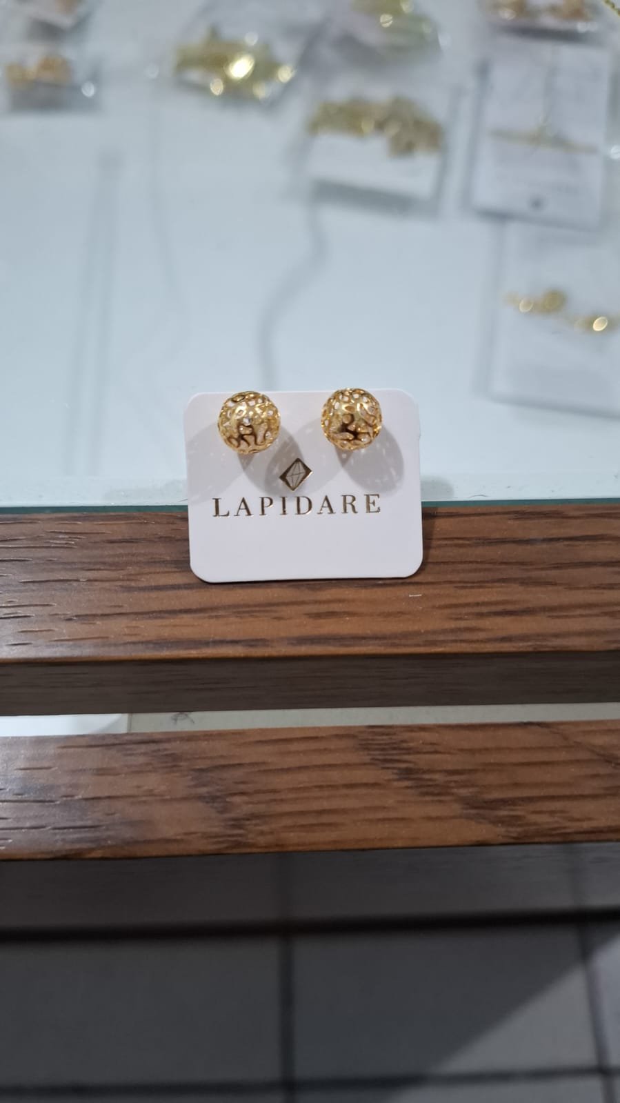 Brinco Bola Vazado 8mm