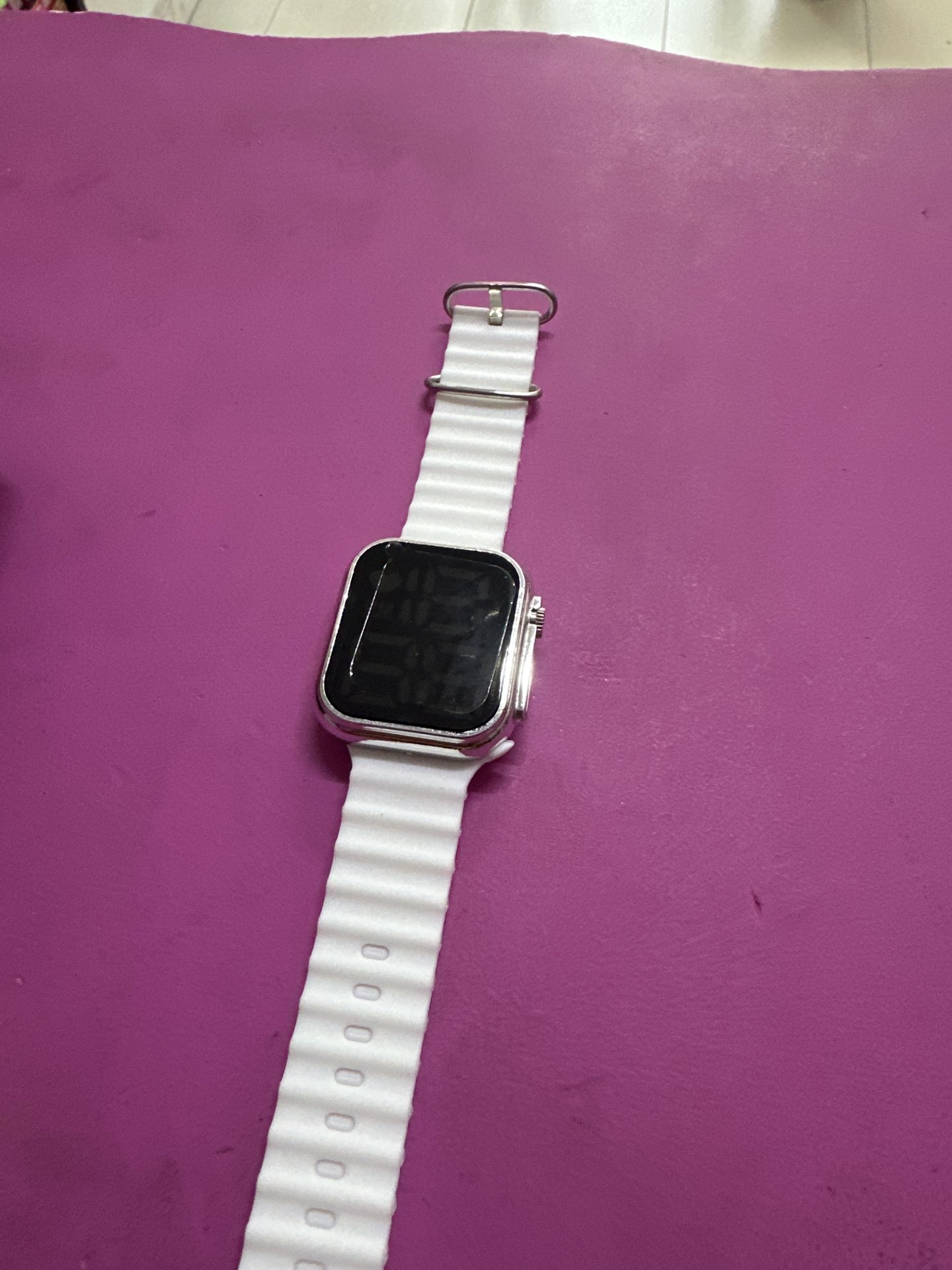 Relógio Digital Estilo Smartwatch