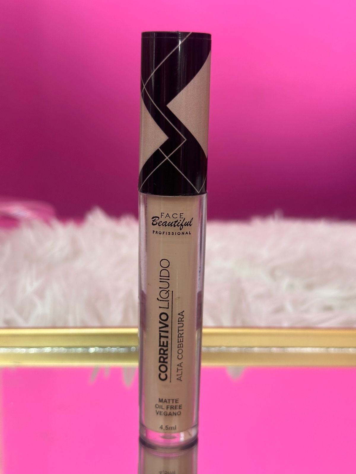 Corretivo Líquido de Alta Cobertura