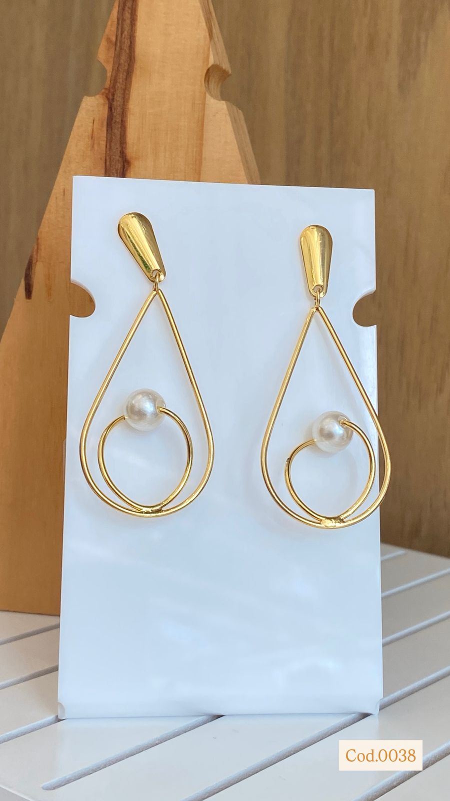 Brinco Gota Pérola Magnífica